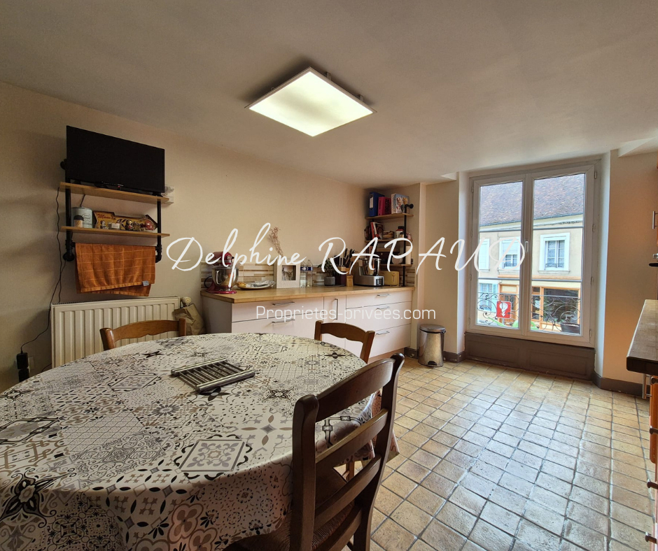 NOGENT-LE-ROTROU Maison de ville pleine de charme en plein coeur de Nogent-Le-Rotrou 5