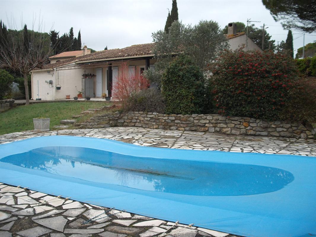 VILLEMOUSTAUSSOU Villa t5 de 90m² sur terrain 1660m² avec piscine 3