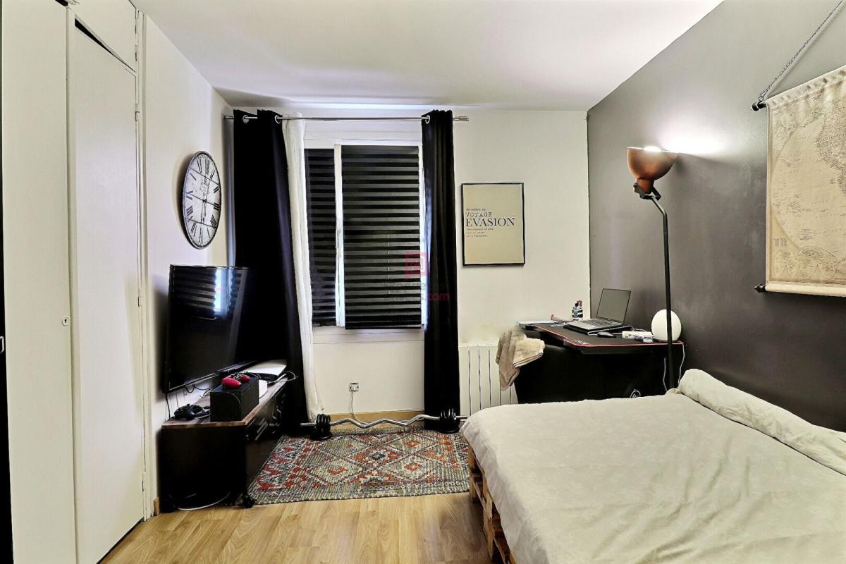 SAINTE-GENEVIEVE-DES-BOIS Appartement Sainte-Geneviève-des-Bois 4 pièces 61 m² 8