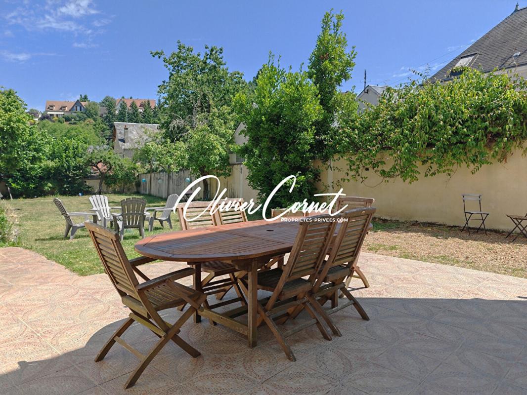 NOGENT-LE-ROTROU Maison Nogent Le Rotrou 9 pièces 169 m2 2