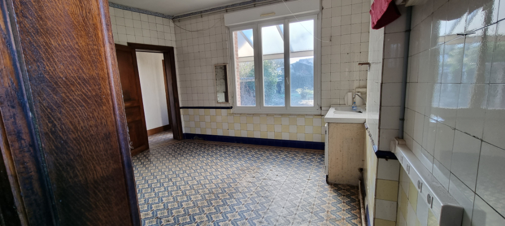 HIRSON Maison Hirson 8 pièce(s) 200 m2 12