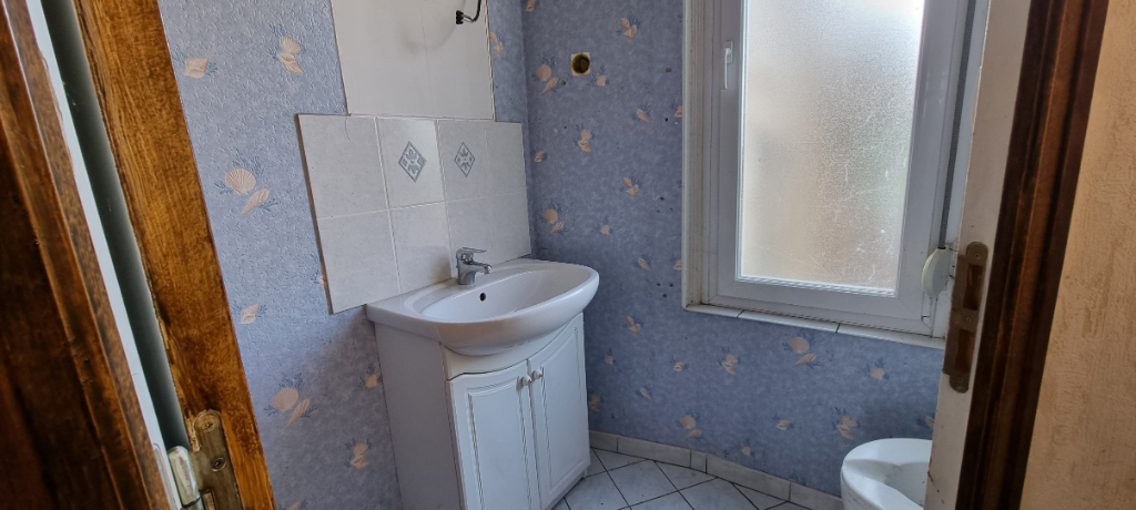 HIRSON Maison Hirson 8 pièce(s) 200 m2 13