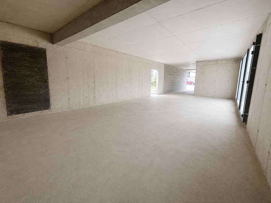 GROSSETO-PRUGNA Local commercial de 66 m2 à Porticcio 7