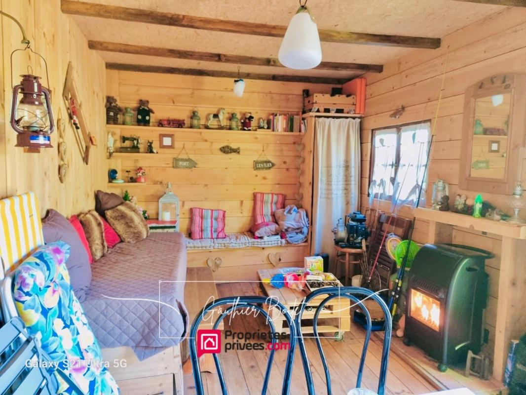 MOUROUX Terrain de loisirs 200m2 avec cabane aménagée 6