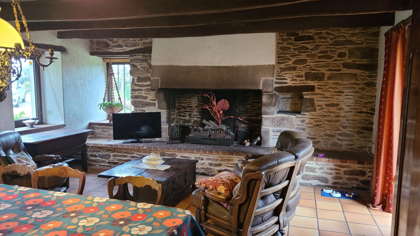 PLOUGONVEN Maison Plougonven 129 m2 4