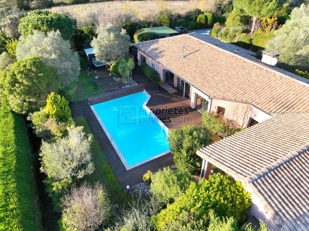 VIGOULET-AUZIL Maison d'architecte avec piscine, jacuzzi & terrain de pétanque 3