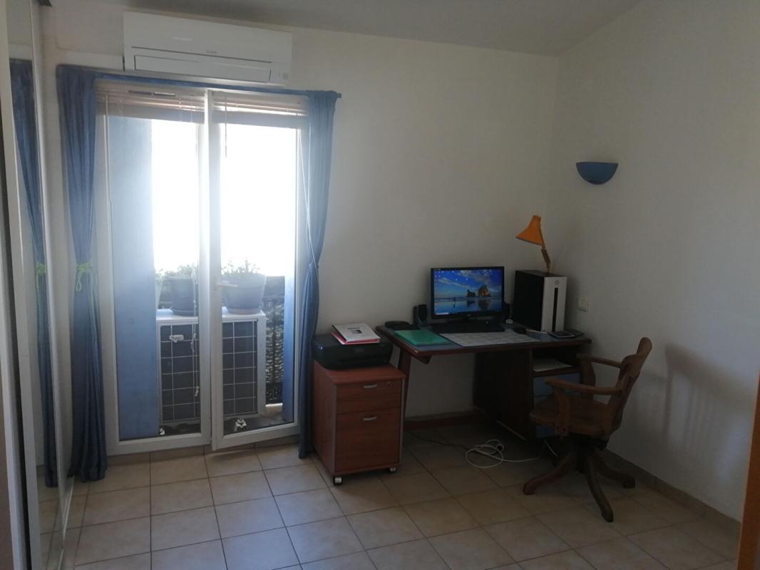 MEZE Bel Appartement T3 13