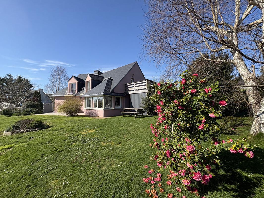 MOELAN-SUR-MER A vendre MOELAN SUR MER (29350) Maison 7 pièces 3 chambres 175 m2 1