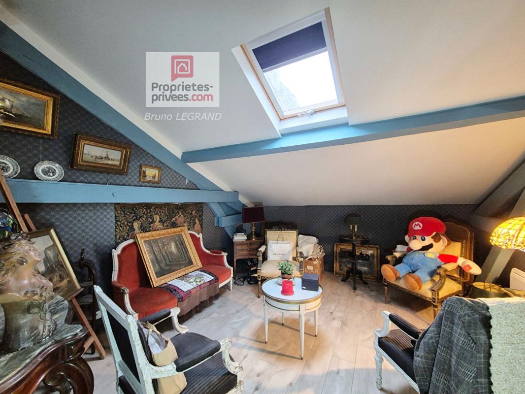 SALIES-DE-BEARN Maison dans le centre de Salies de Béarn, 5 pièces, dont 2 chambres 8