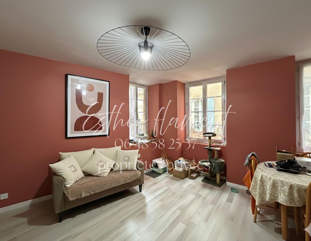 ANDUZE IMMEUBLE de charme AVEC RAPPORT LOCATIF 11