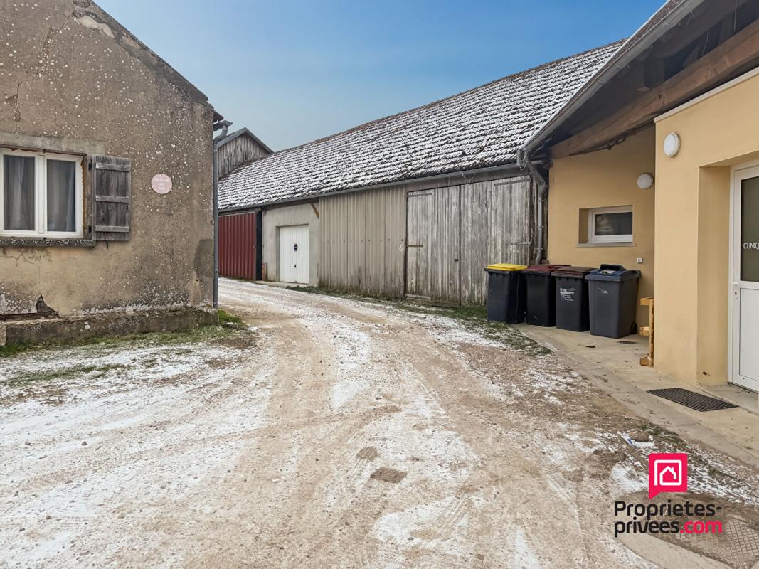 AVALLON Parking / box Avallon 60 m2 1