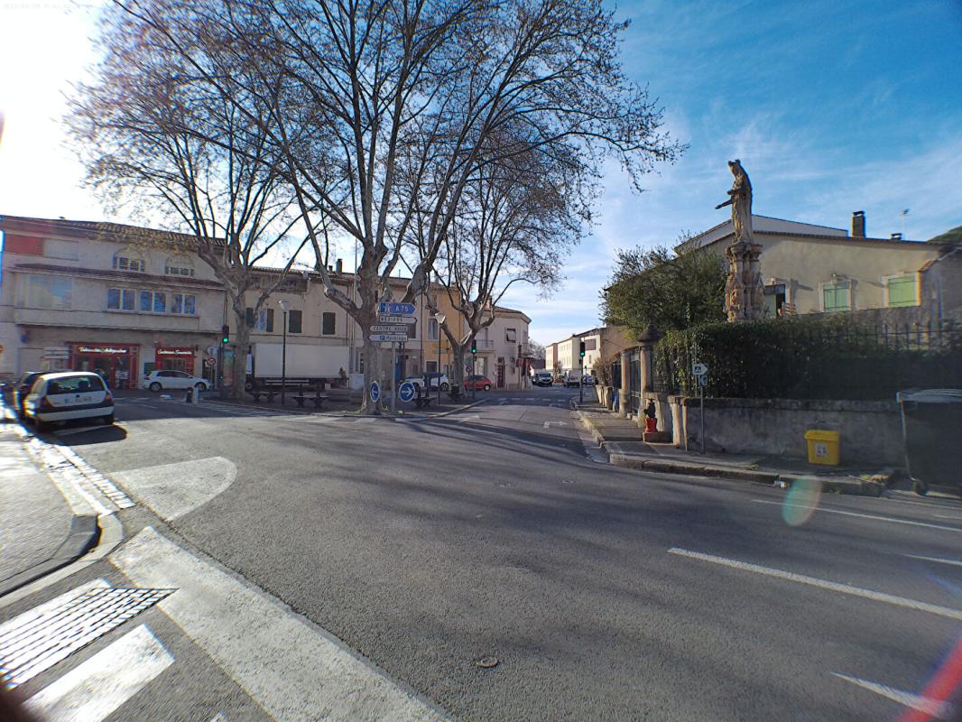 PéZENAS Pezenas appartement 2 pièces loué meublé avec balcon et parking 11