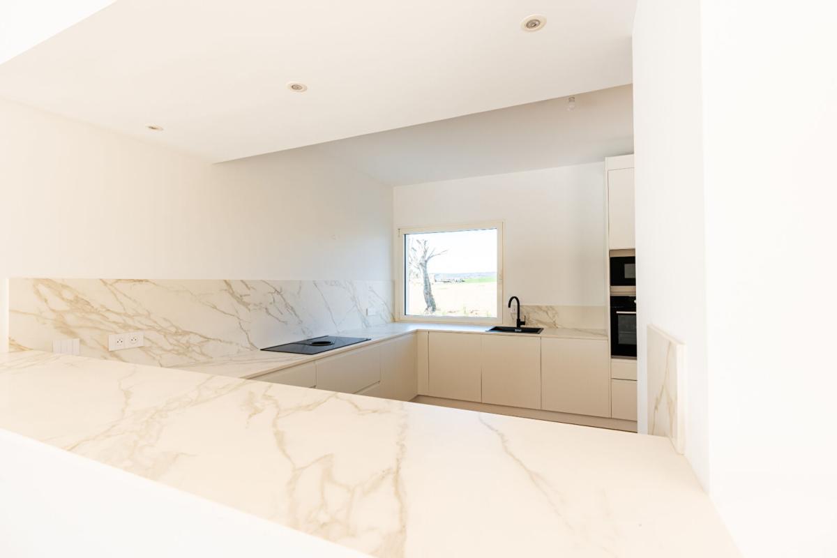 AIX-EN-PROVENCE Élégante villa contemporaine 5 suites 16