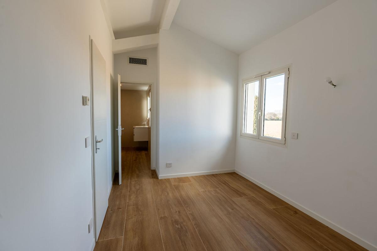 AIX-EN-PROVENCE Élégante villa contemporaine 5 suites 18