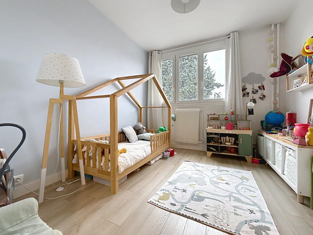 VILLEJUIF Appartement  4 pièces 91,64 m2 6