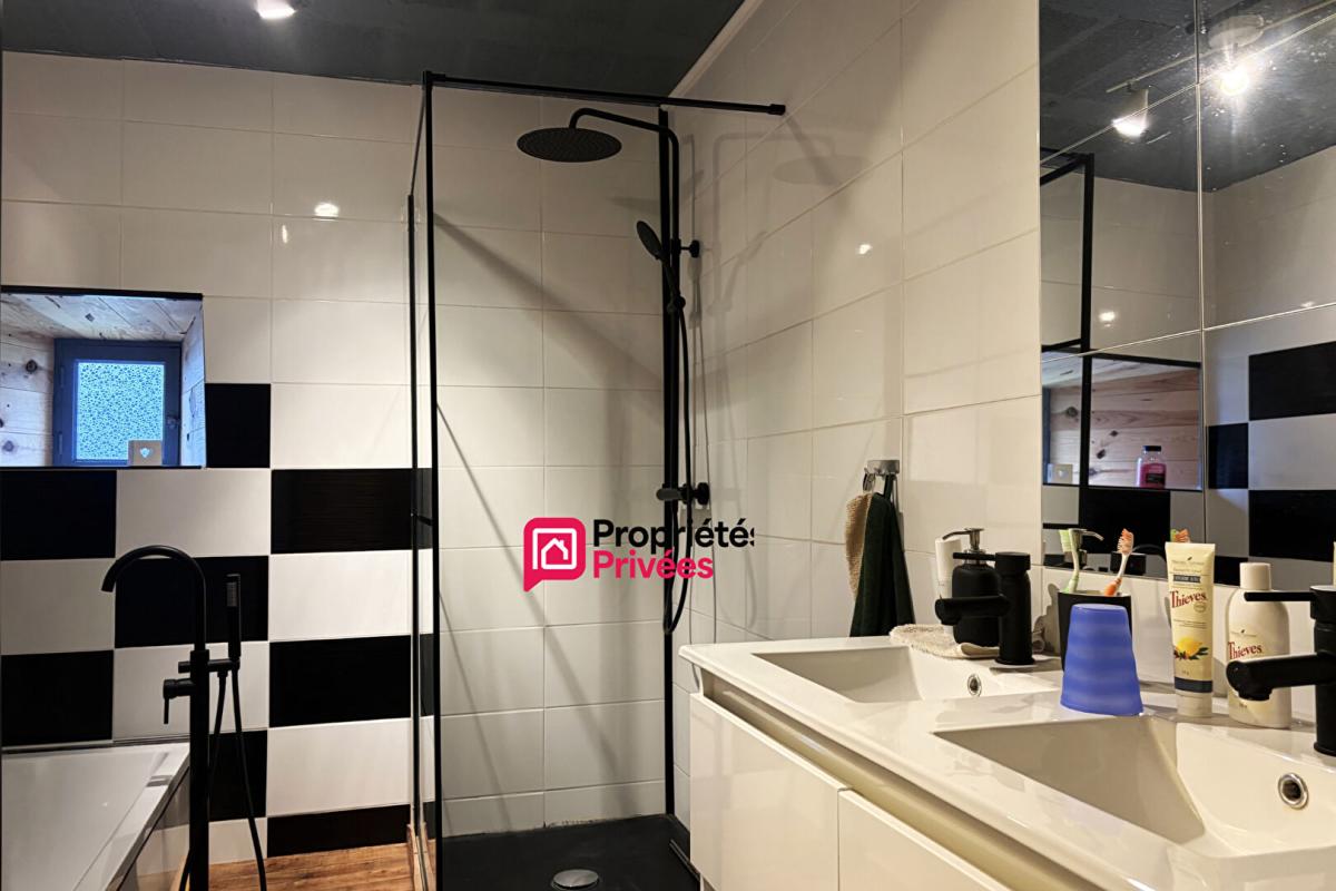 SAINT-PRIEST-DES-CHAMPS Maison T6 avec dépendances à vendre Saint Priest Des Champs de 200 m2 16