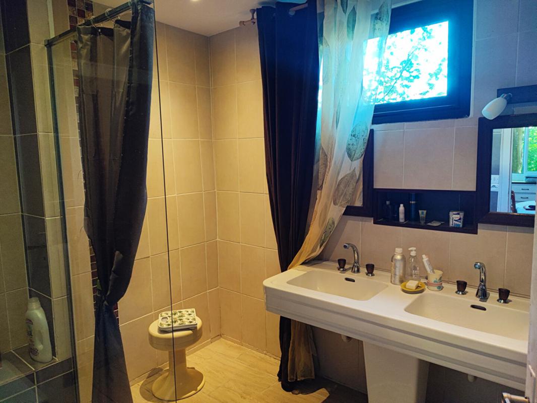 LOUDEAC Maison  5 pièce(s) 7