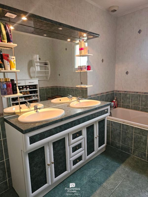 SAINT-CLAR-DE-RIVIERE Maison  5 pièce(s) 110 m2 8