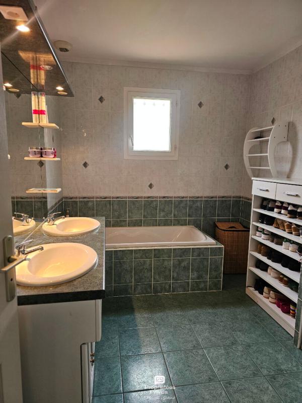 SAINT-CLAR-DE-RIVIERE Maison  5 pièce(s) 110 m2 9