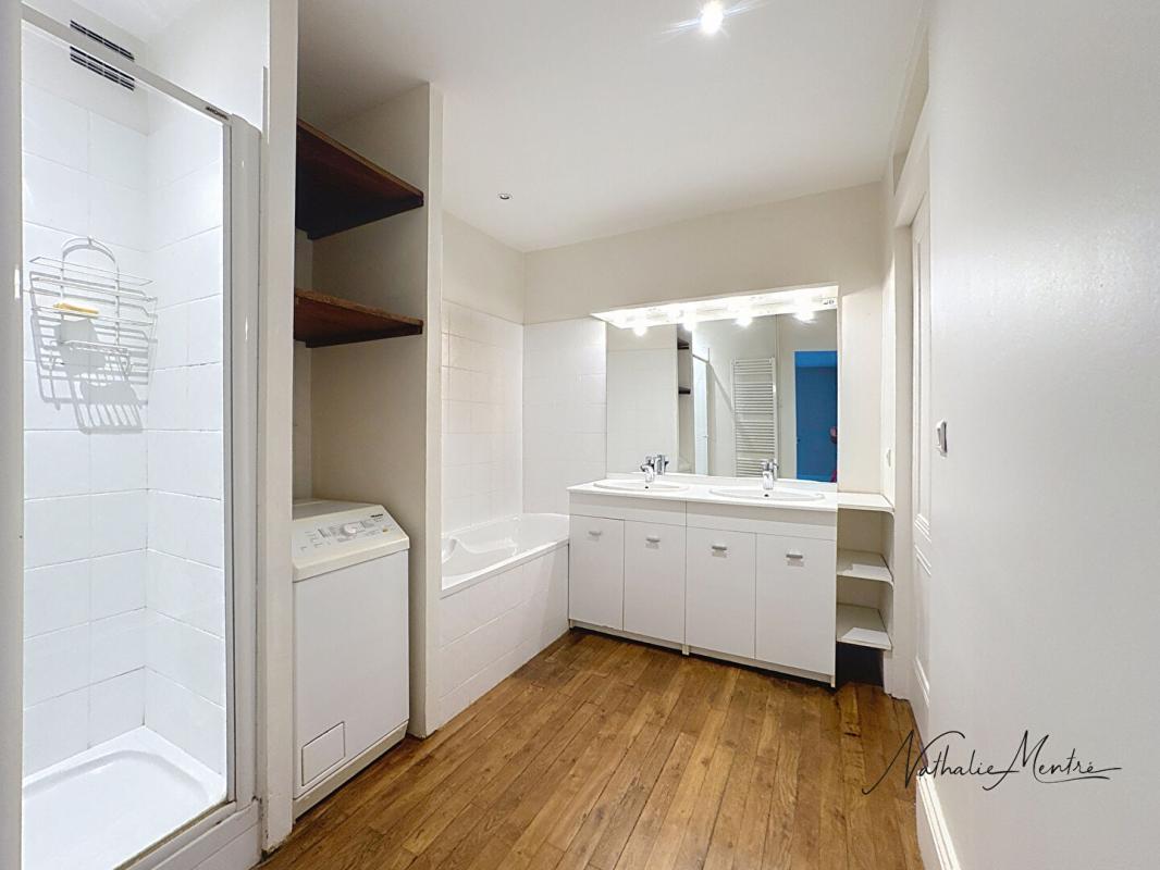 LYON-6E-ARRONDISSEMENT LYON 6 FOCH DERNIER ETAGE 6