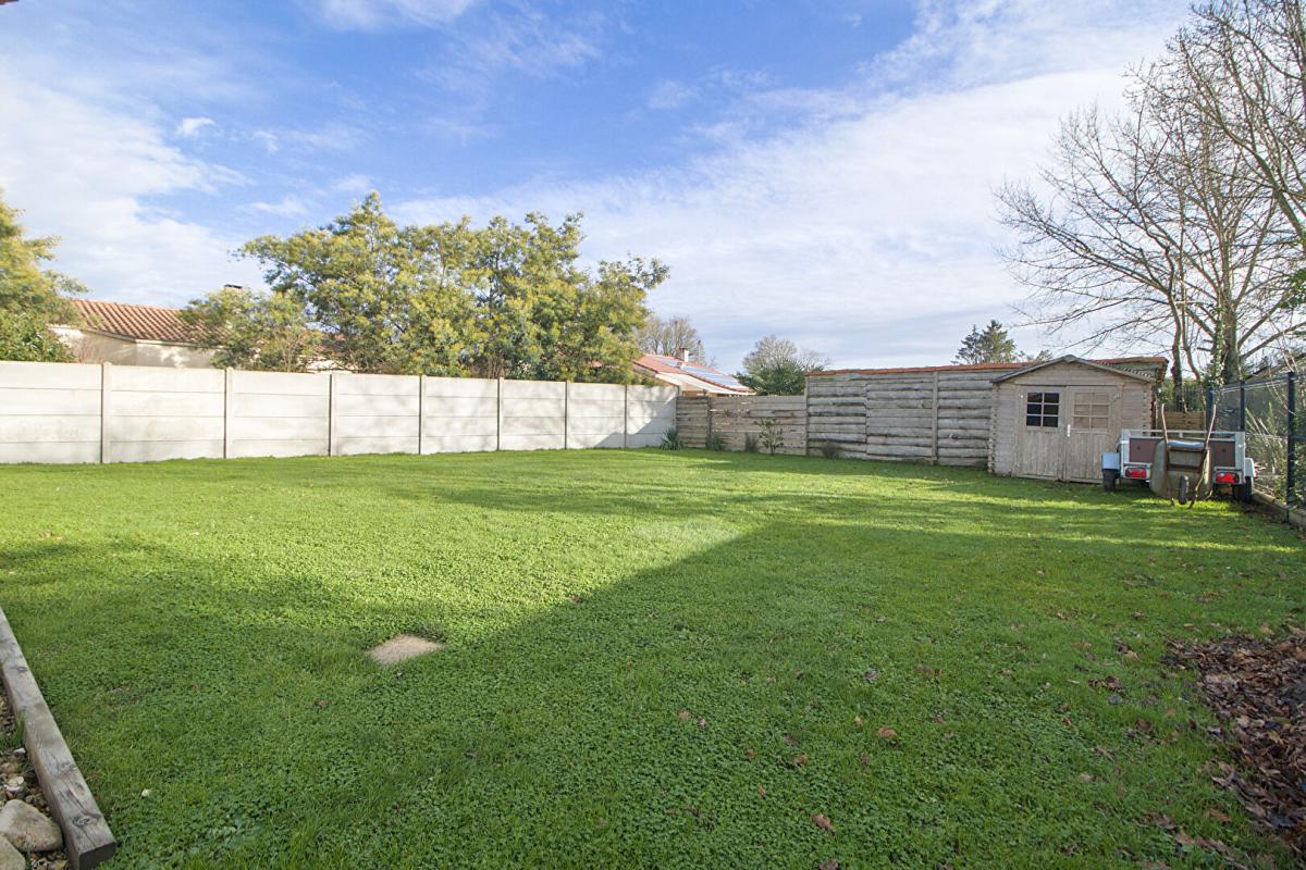 LE CHAMP-SAINT-PERE Maison Le Champ Saint Pere 3 pièce(s) 60 m2 13