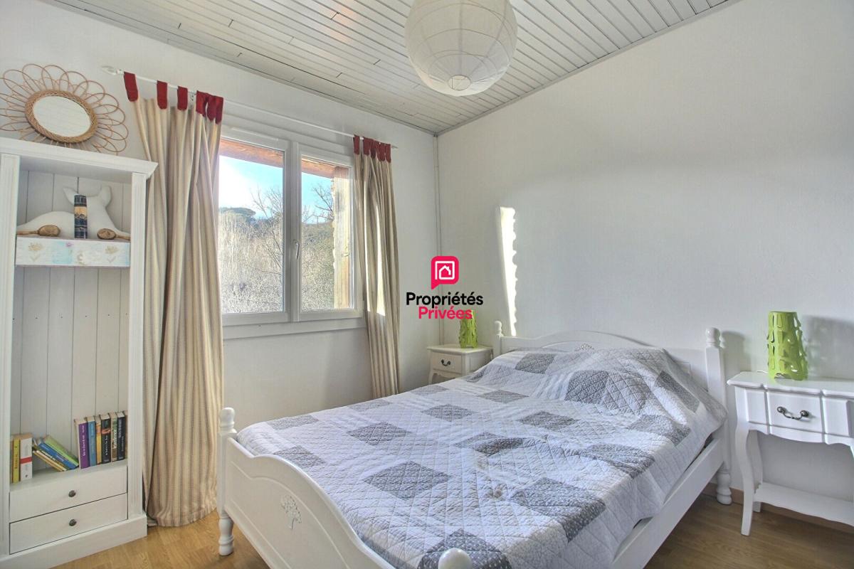 SAINT-HIPPOLYTE-DU-FORT Mas rénové 180 m² à Saint Hippolyte Du Fort 12