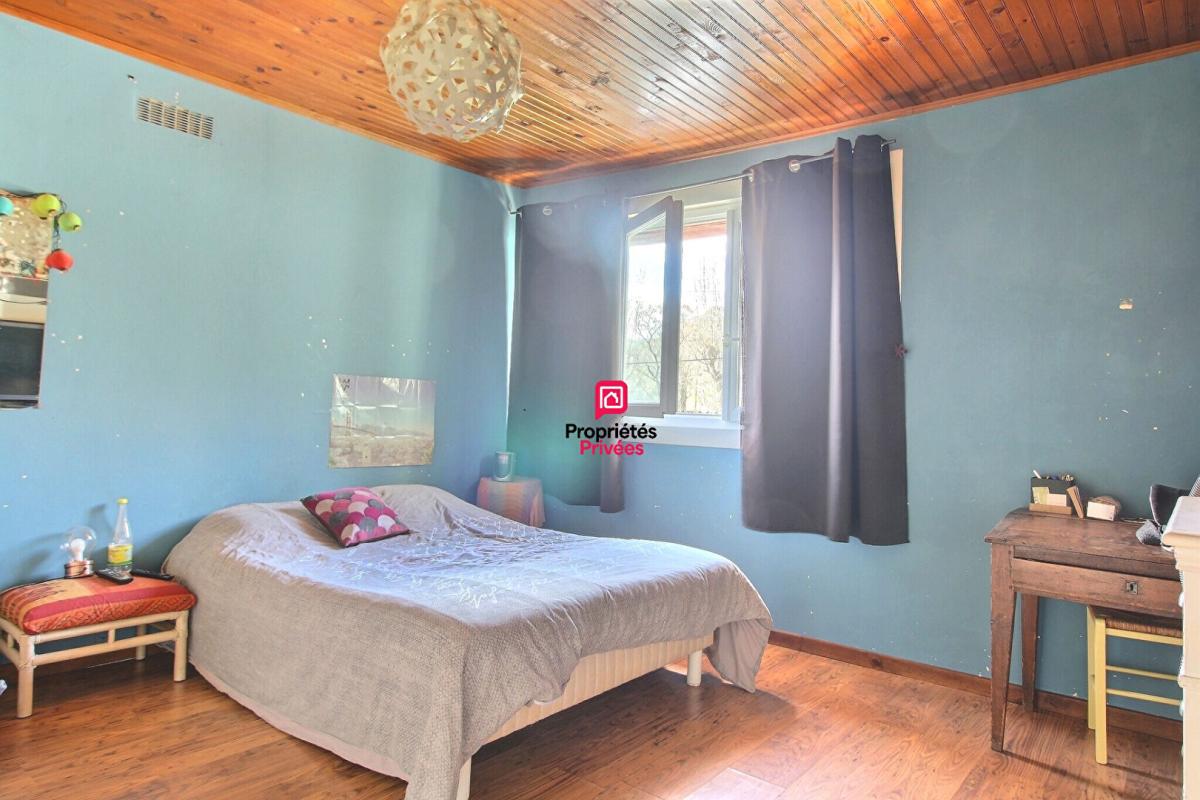 SAINT-HIPPOLYTE-DU-FORT Mas rénové 180 m² à Saint Hippolyte Du Fort 8