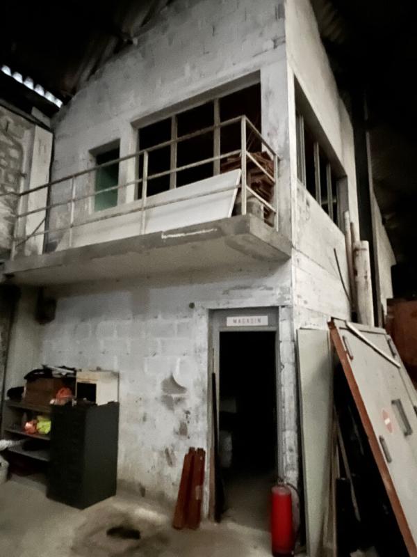 YZEURE YZEURE-MOULINS - Entrepôt , Local industriel  2.000 m² 2