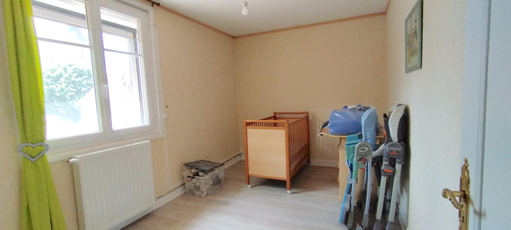 JOUHET Maison + studio indépendant  - Jouhet - 125 900  HAI 10