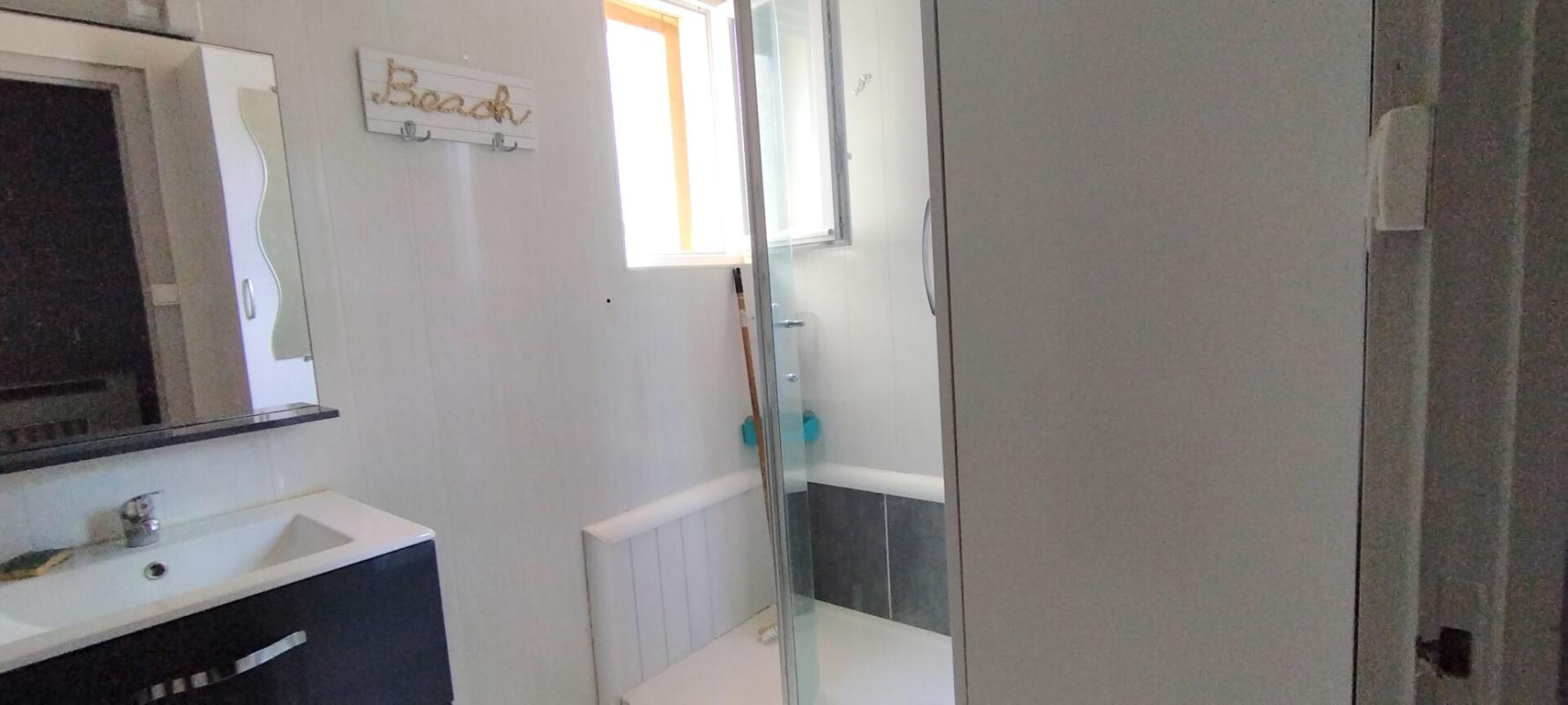 JOUHET Maison + studio indépendant  - Jouhet - 125 900  HAI 7