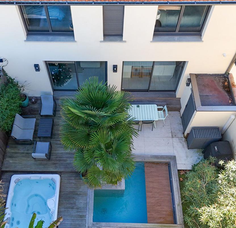 BORDEAUX Vente Maison 170m2 BORDEAUX (33800) 1