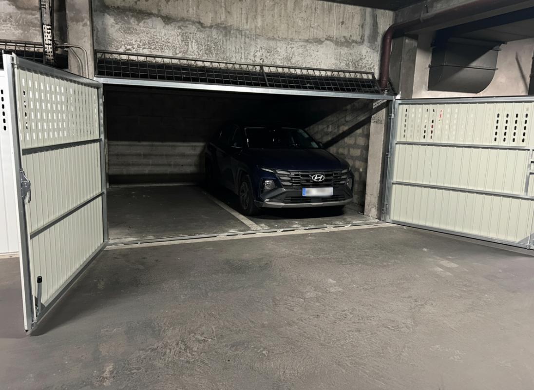 VITRY-SUR-SEINE A vendre Double box à Vitry Sur Seine 7