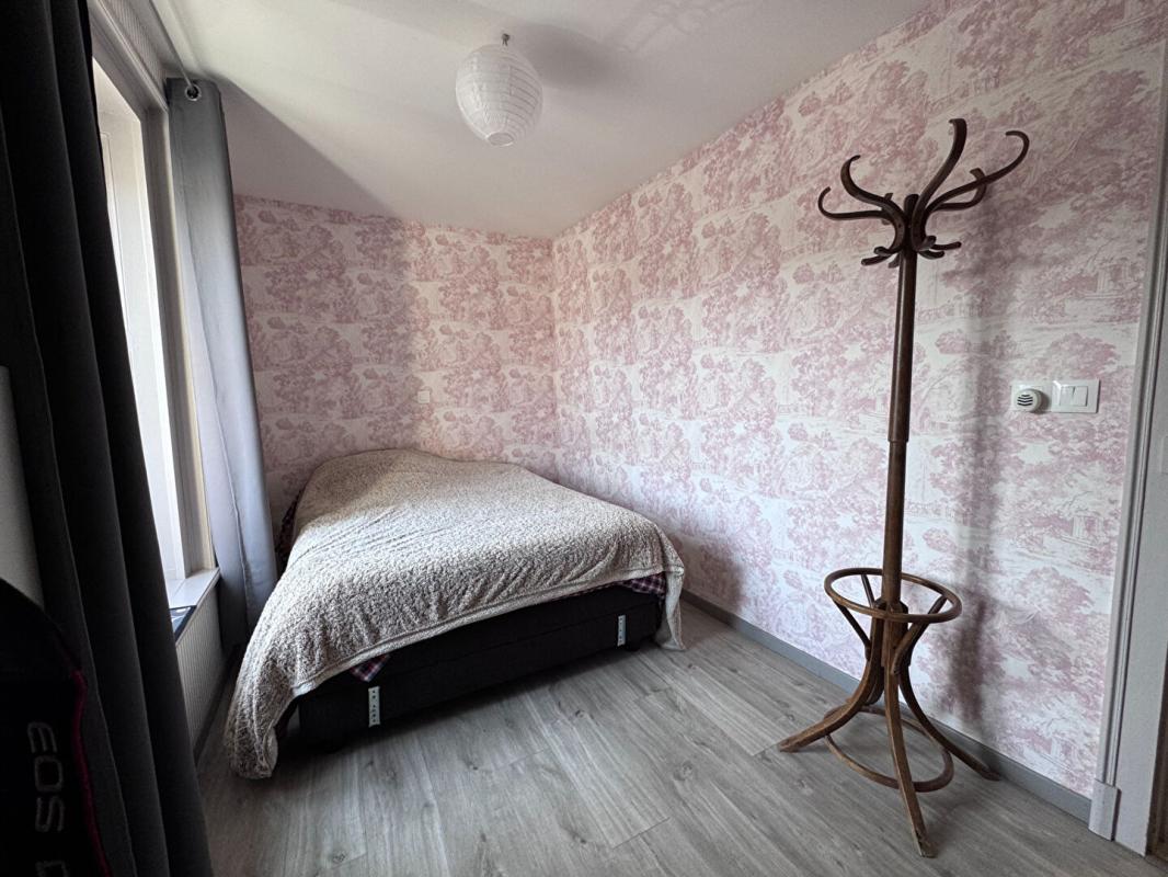 VAUBEXY Maison de caractère en parfait état avec grange attenante, terrasse et jardin 13