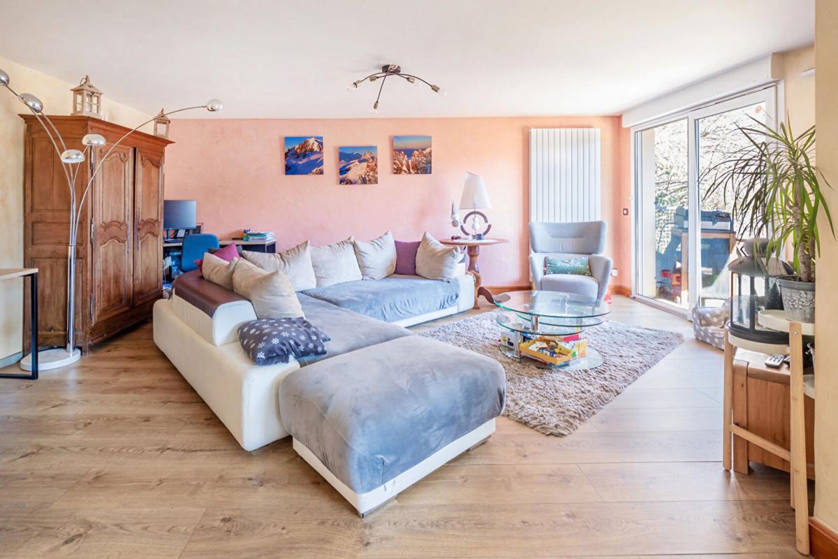 SALLANCHES Appartement Sallanches 5 pièce(s) 13