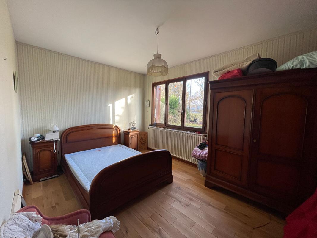 SAINT-MAURICE-SUR-AVEYRON Maison Saint-maurice-sur-aveyron 192 m2 4