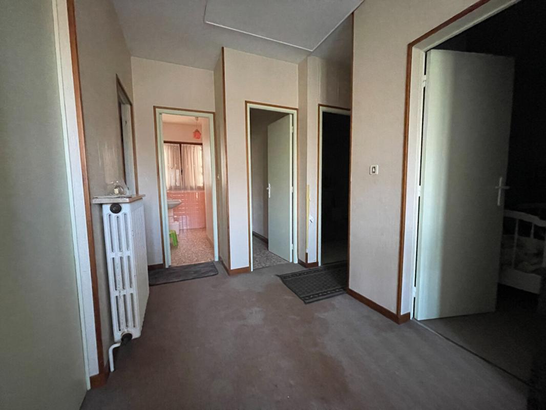 SAINT-MAURICE-SUR-AVEYRON Maison Saint-maurice-sur-aveyron 192 m2 8