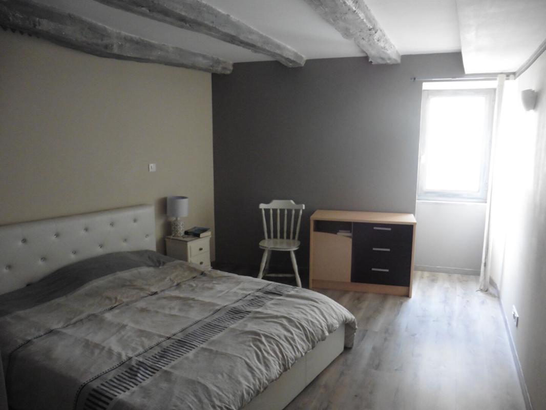 QUIMPERLE Maison QUIMPERLE 5 pièces 111 m2 habitables 8