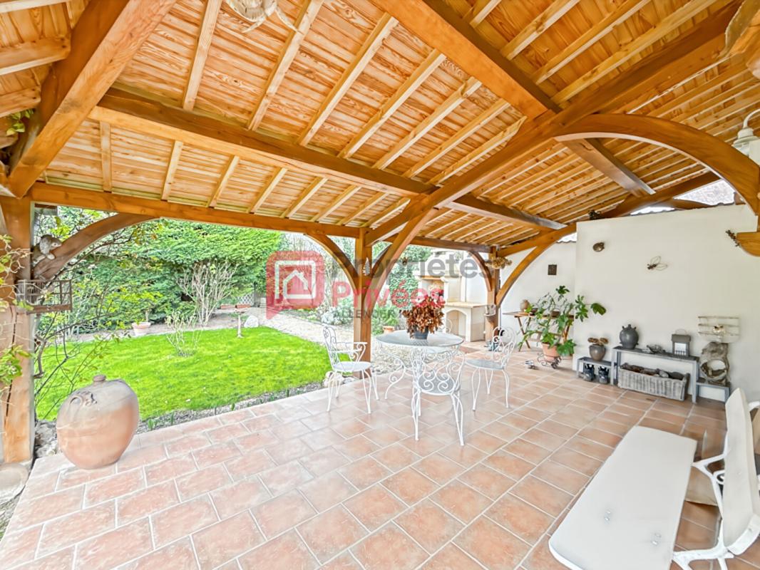 SENS Maison Sens 5 pièce(s) 160 m2 10