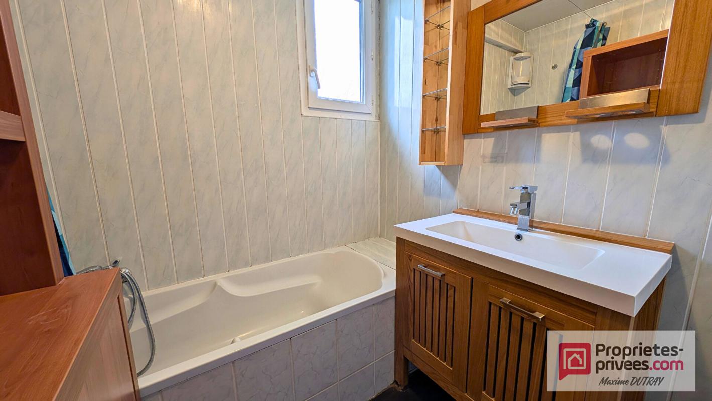 NEUVILLE-SUR-BRENNE Maison 6 pièces 129m² 6