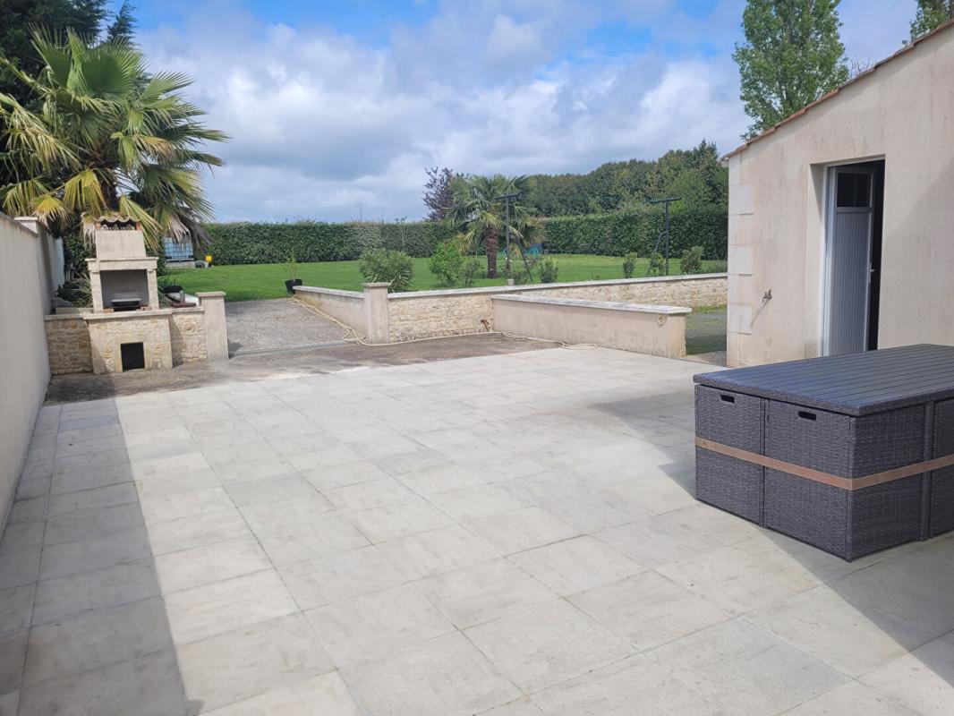 NIEUL-SUR-L'AUTISE Maison Rives D Autise 5 pièce(s) 152 m2 10