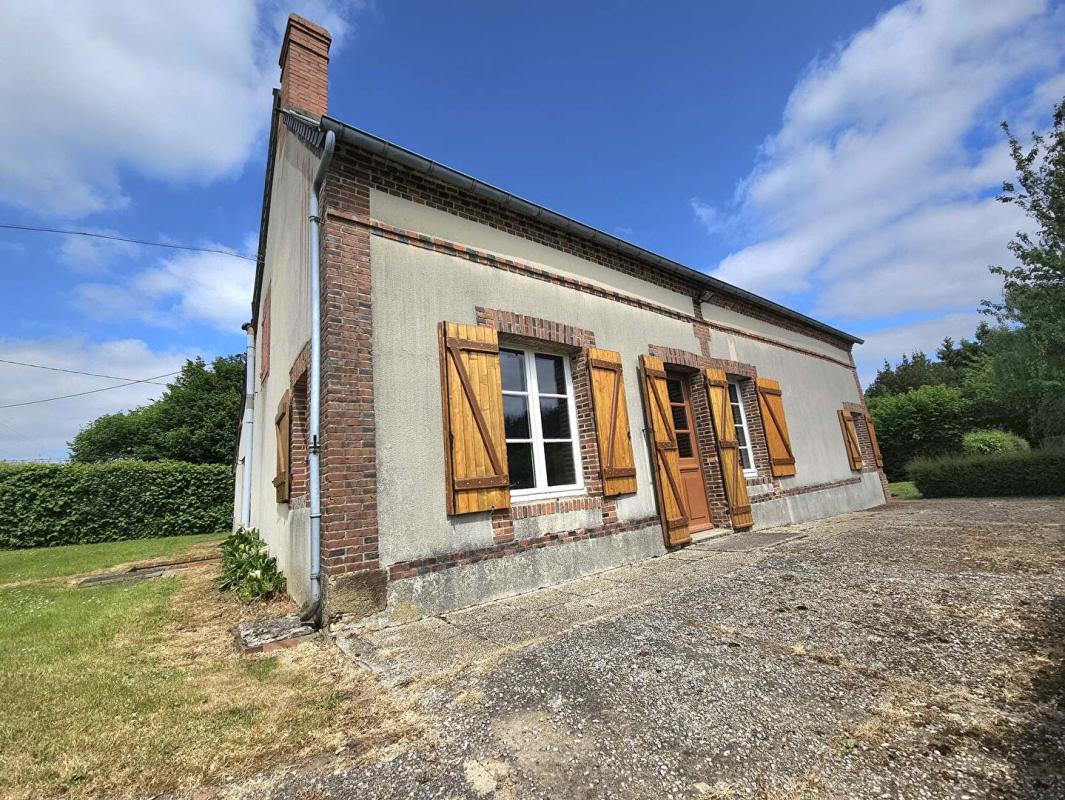 LA FERRIERE-AU-DOYEN 61380 La Ferrière Au Doyen, maison de campagne 106 m² 3 chambres, terrain 3.036 m² 17