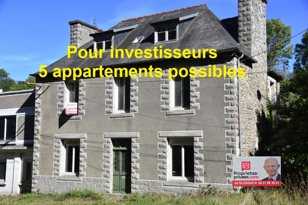 TREGUIER Maison aménageable en 5 appartements avec travaux importants 1