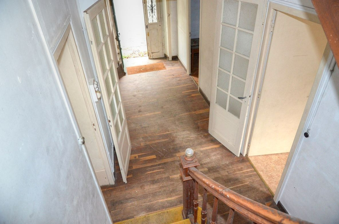 TREGUIER Maison aménageable en 5 appartements avec travaux importants 5