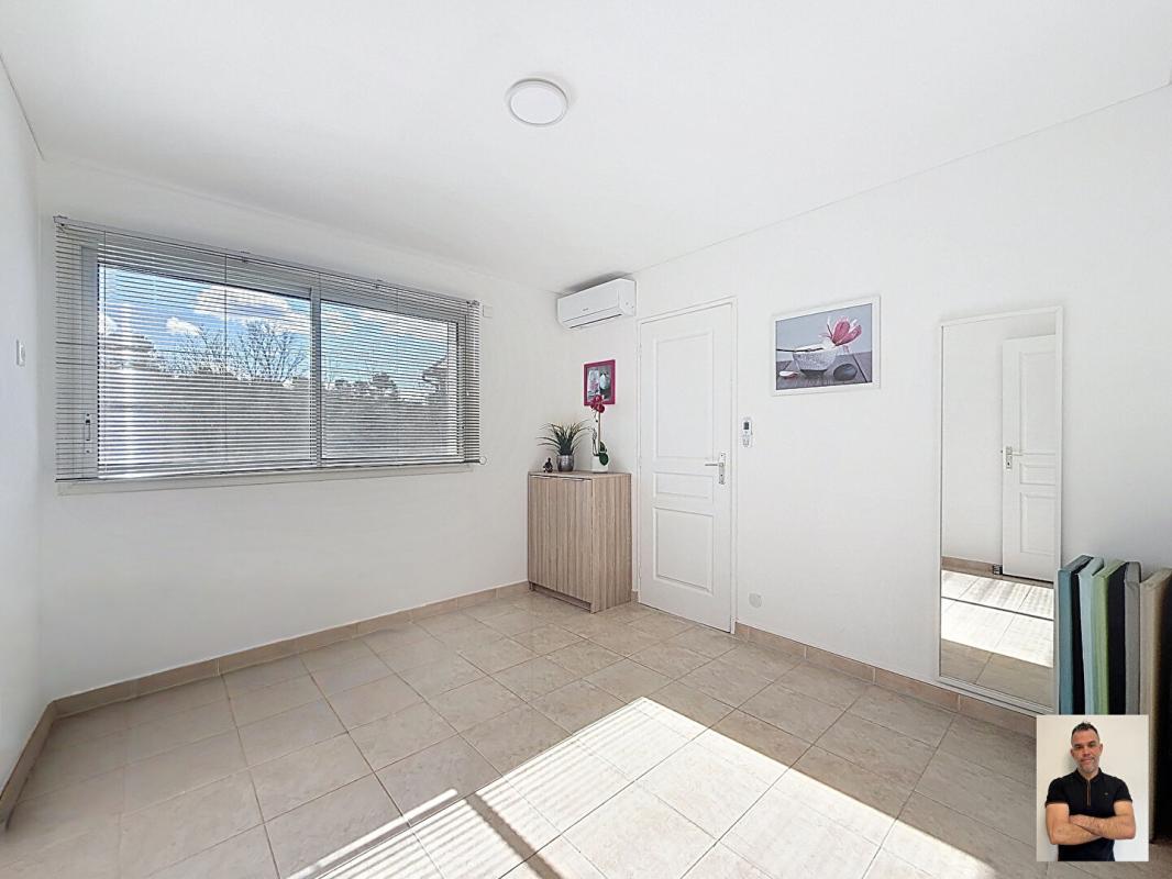 BRIGNOLES Villa T5 Golf de Babaroux 180M² 10