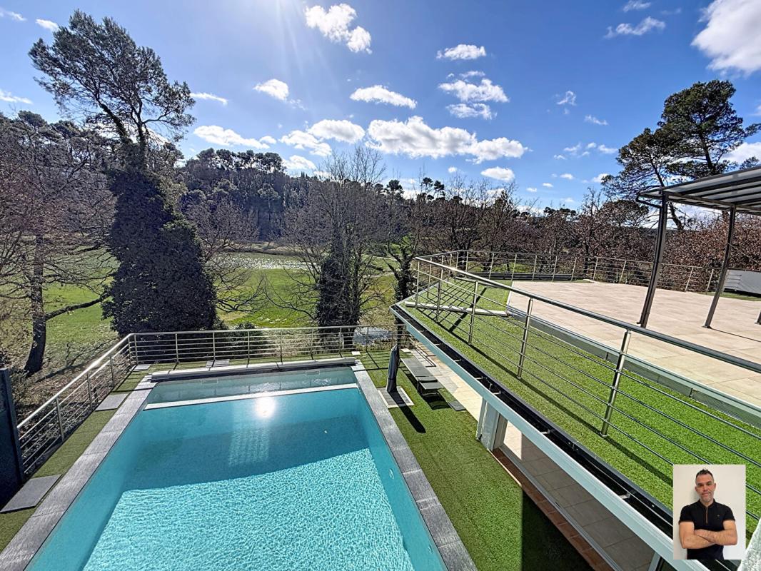 BRIGNOLES Villa T5 Golf de Babaroux 180M² 14