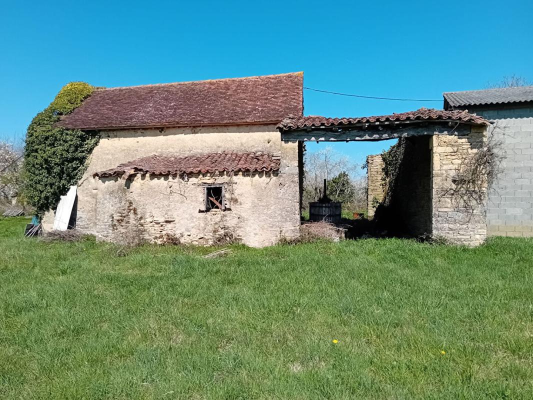 PARISOT Ferme 250m²  2 maisons grange 18