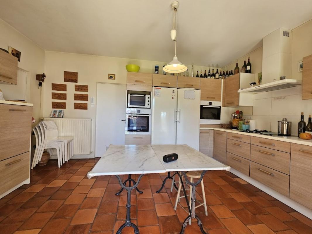 AGEN NORD AGEN : Domaine d'Exception - Anciens chais réhabilités de 335 m² - Parc 1,3 ha - Vue 10