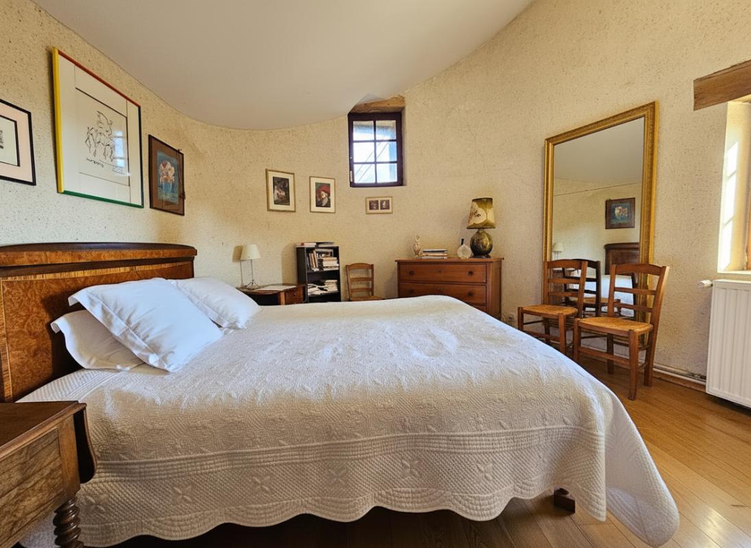 AGEN NORD AGEN : Domaine d'Exception - Anciens chais réhabilités de 335 m² - Parc 1,3 ha - Vue 13