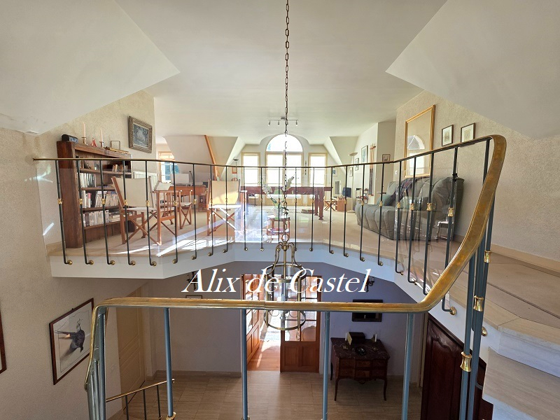 GUERANDE GUERANDE (44350) Maison 9 pièces 275 m2 11