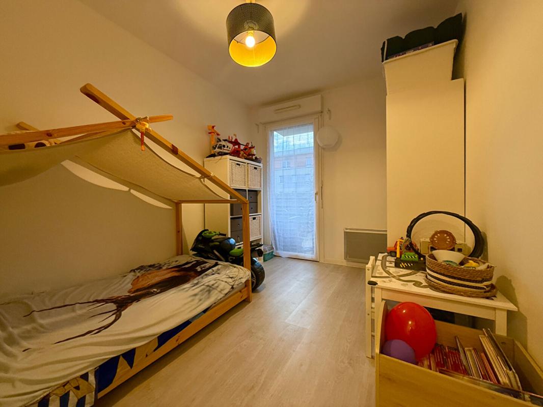 FLEURY-SUR-ORNE Appartement Fleury Sur Orne 3 pièces 65 m2 12